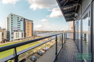 Photo 18- click for photo gallery